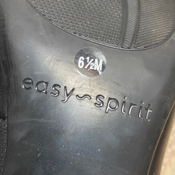 Easy Spirit Women's Classic Black 6.5M Leather Dress Shoes - Picture 9 of 10